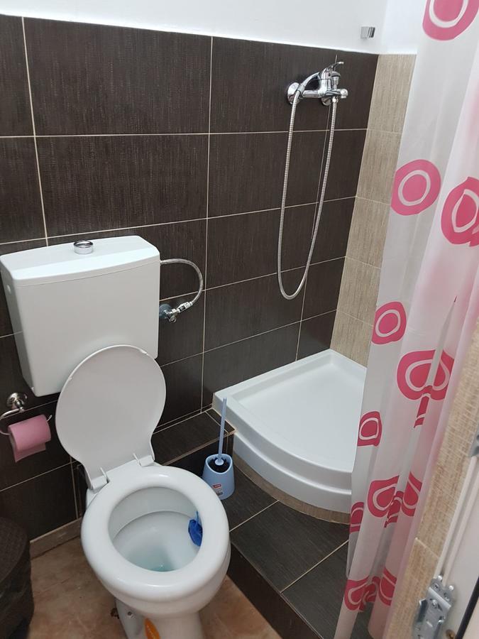 Piete Targuri Si Oboare Apartment Fagaras Luaran gambar