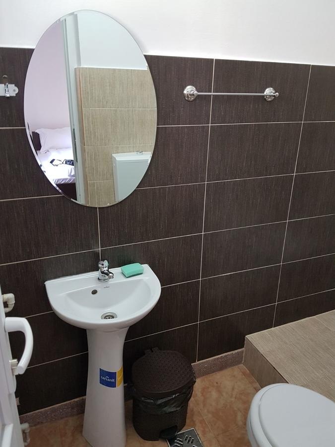 Piete Targuri Si Oboare Apartment Fagaras Luaran gambar